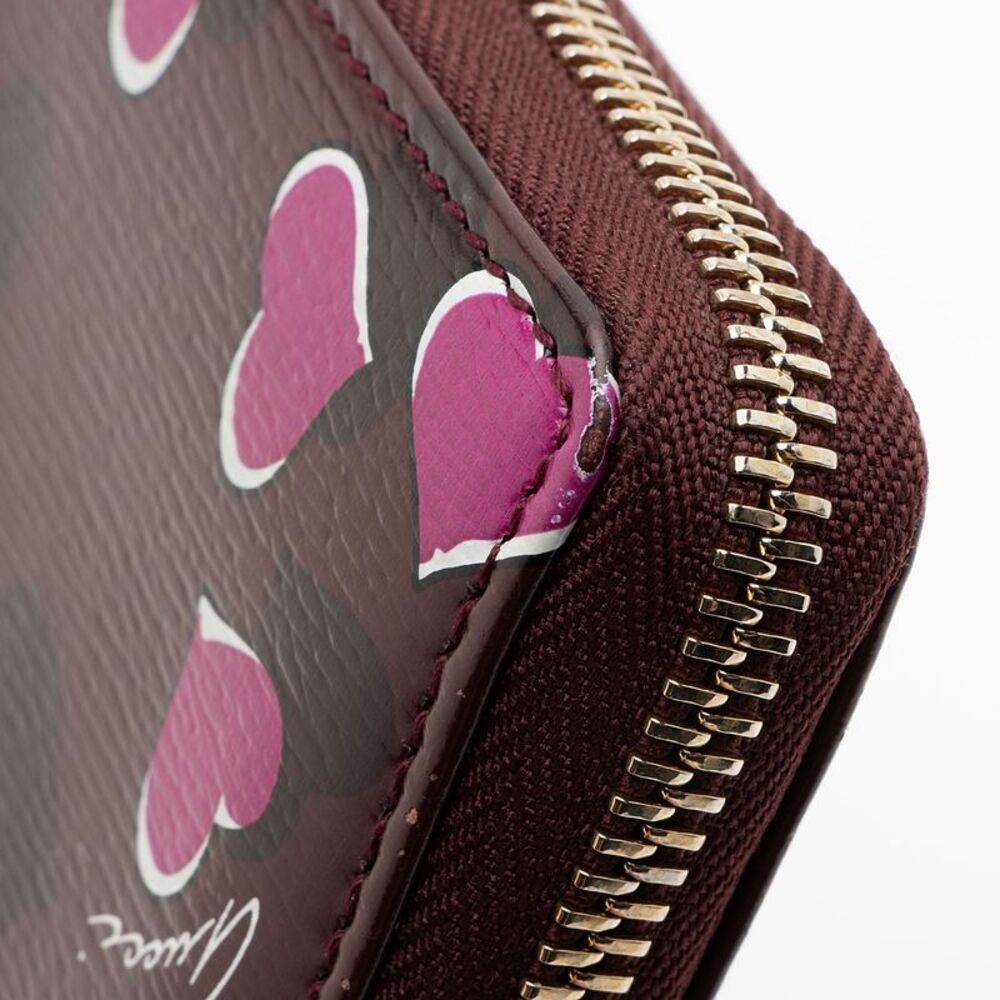Gucci Calfskin Heartbeat Zip Around Wallet - Picture 9 of 13